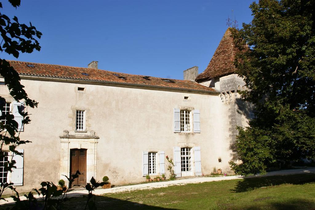 Chateau De La Combe